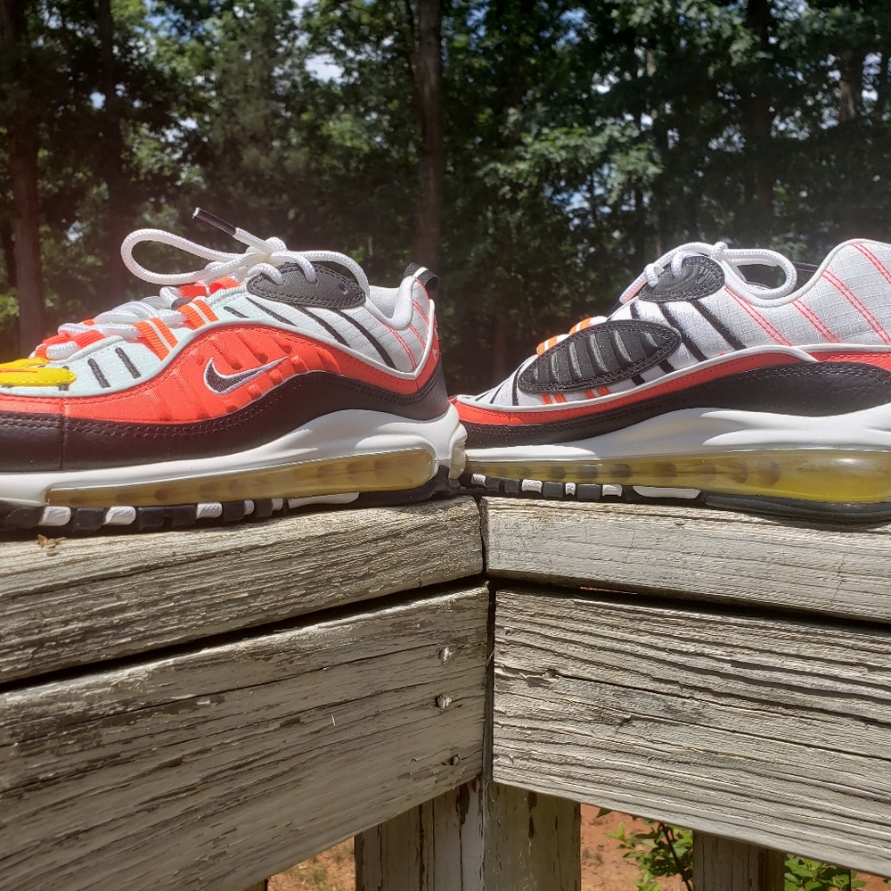 NWoB Nike Air Max 98 sz 5.5Y (7W)